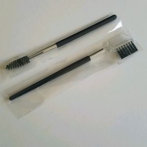 Eyelash and eyebrow brush set